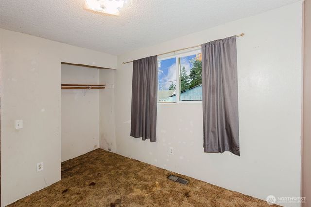 4116 W H Street, Bremerton, WA 98312