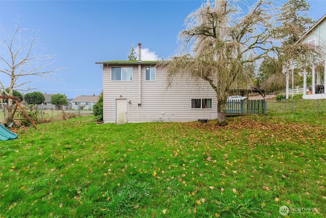 4116 W H Street, Bremerton, WA 98312