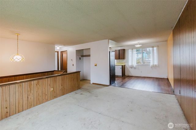 4116 W H Street, Bremerton, WA 98312