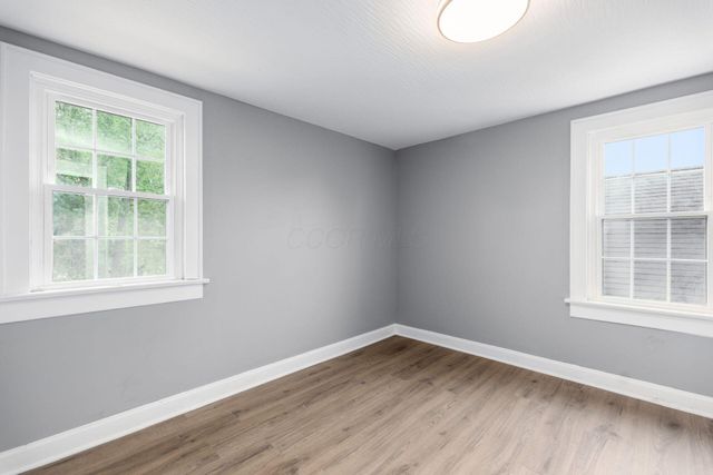 564 S Wayne Avenue, Columbus, OH 43204