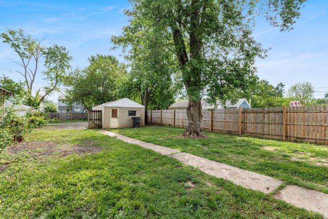 564 S Wayne Avenue, Columbus, OH 43204