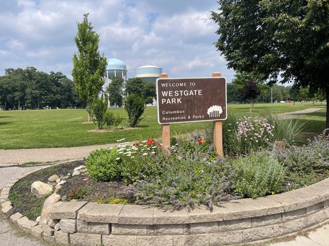 564 S Wayne Avenue, Columbus, OH 43204