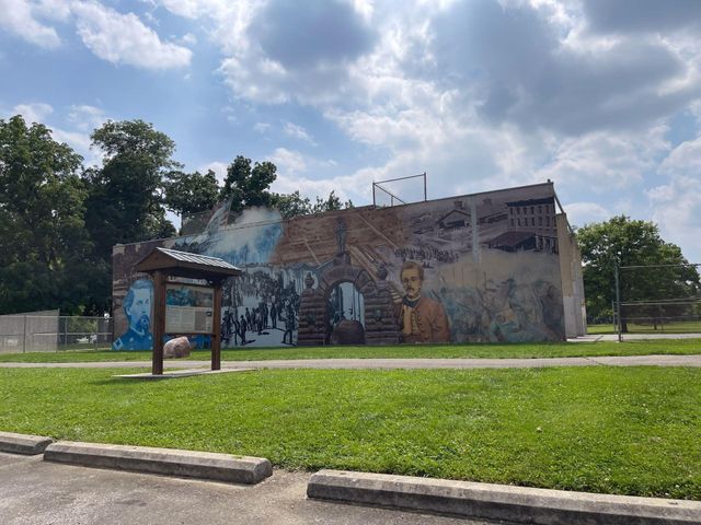 564 S Wayne Avenue, Columbus, OH 43204