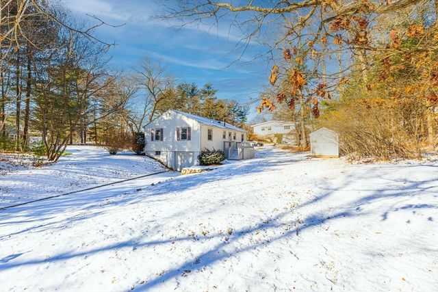 24 Pomeroy Road 24, North Reading, MA 01864