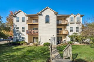2855 Coral Court 202, Coralville, IA 52241