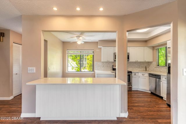 2819 Silver Palm Drive, Edgewater, FL 32141