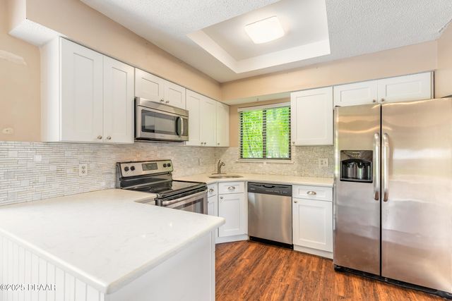 2819 Silver Palm Drive, Edgewater, FL 32141