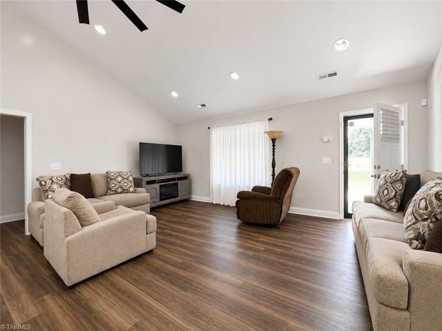 4398 nc highway 135, Stoneville, NC 27048