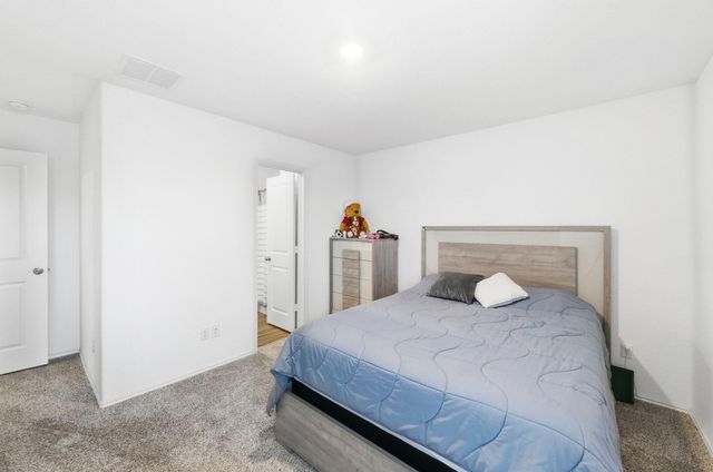 307 Sunfish LN, Bastrop, TX 78602