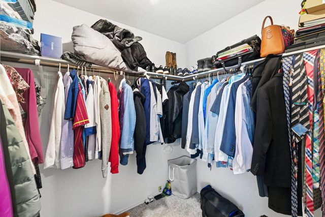 307 Sunfish LN, Bastrop, TX 78602