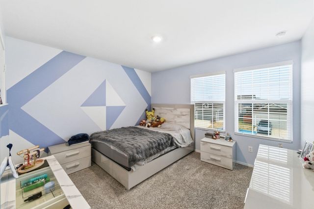 307 Sunfish LN, Bastrop, TX 78602