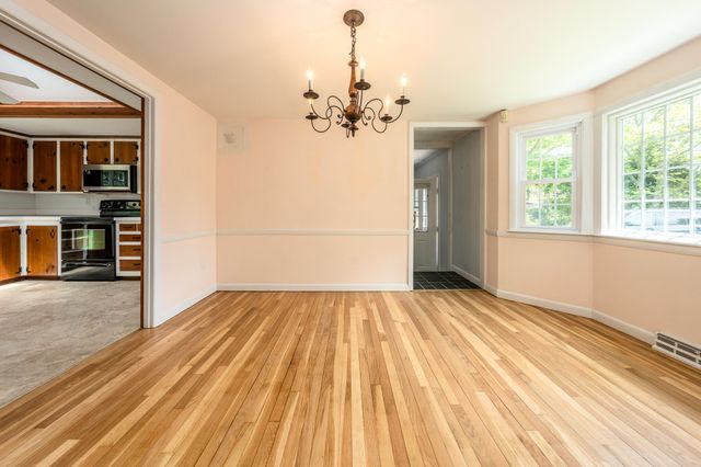 8 Paine Road, South Yarmouth, MA 02664
