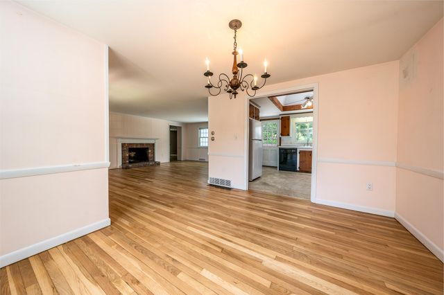 8 Paine Road, South Yarmouth, MA 02664