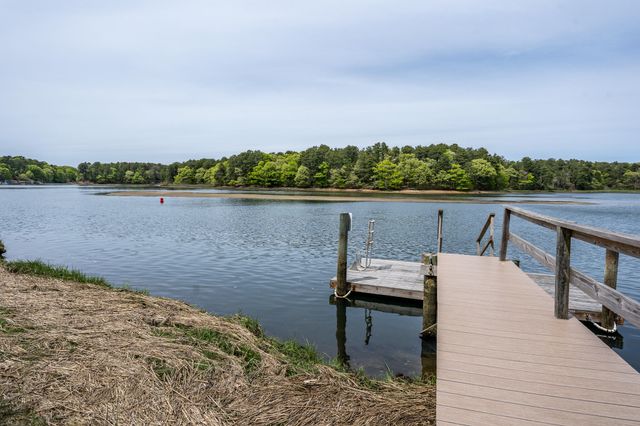 8 Paine Road, South Yarmouth, MA 02664