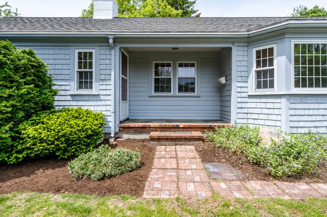 8 Paine Road, South Yarmouth, MA 02664