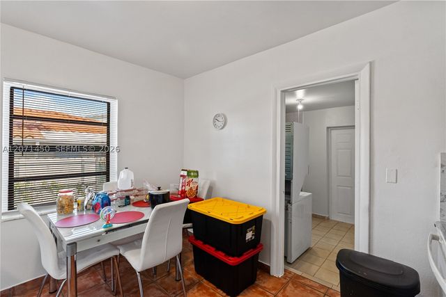 3445 NW 2nd St, Miami, FL 33125