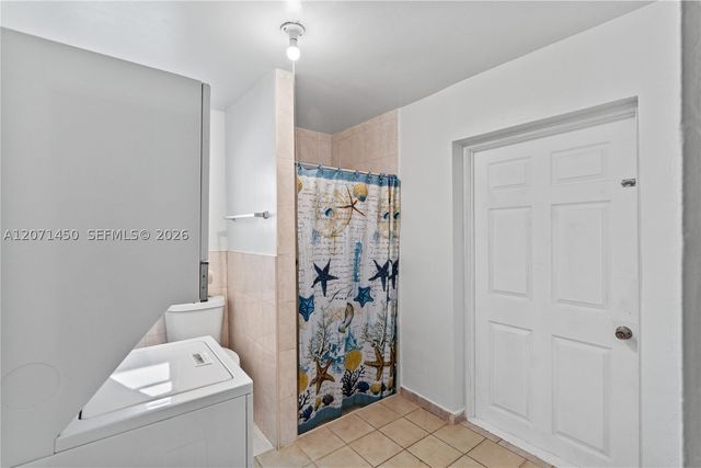 3445 NW 2nd St, Miami, FL 33125