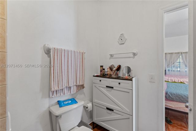 3445 NW 2nd St, Miami, FL 33125