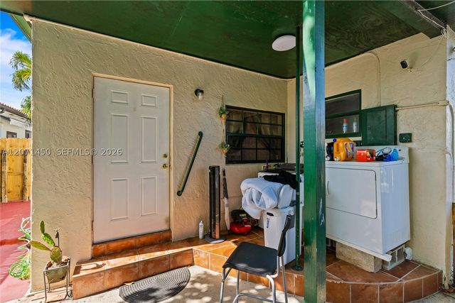 3445 NW 2nd St, Miami, FL 33125