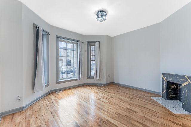 6602 S Marquette Avenue 1, Chicago, IL 60637