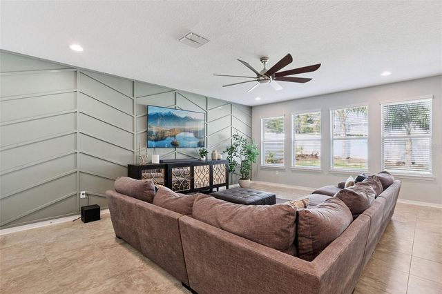 932 BOXELDER AVENUE, Minneola, FL 34715