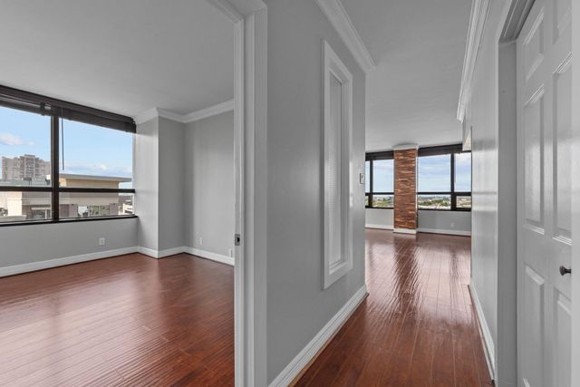 5150 Hidalgo Street 806, Houston, TX 77056