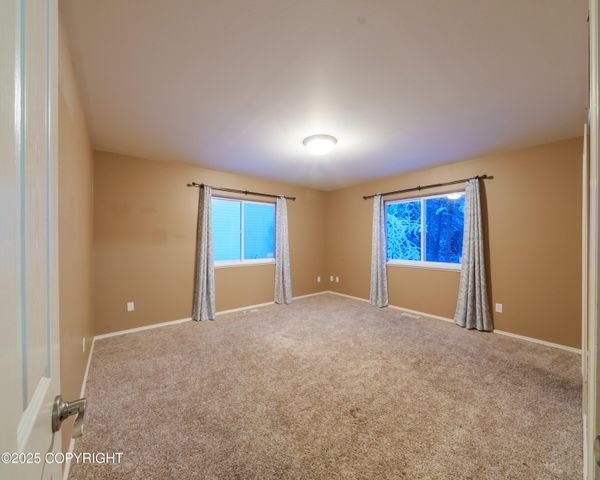 5424 Cape Seville Drive, Anchorage, AK 99516