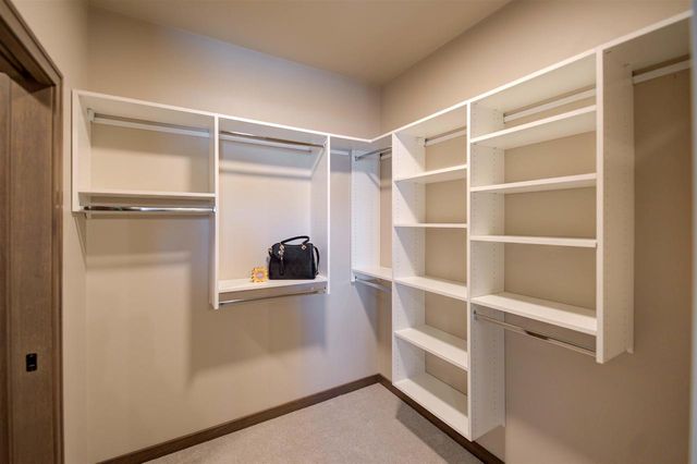 5304 FENCELINE LANE, Omro, WI 54963