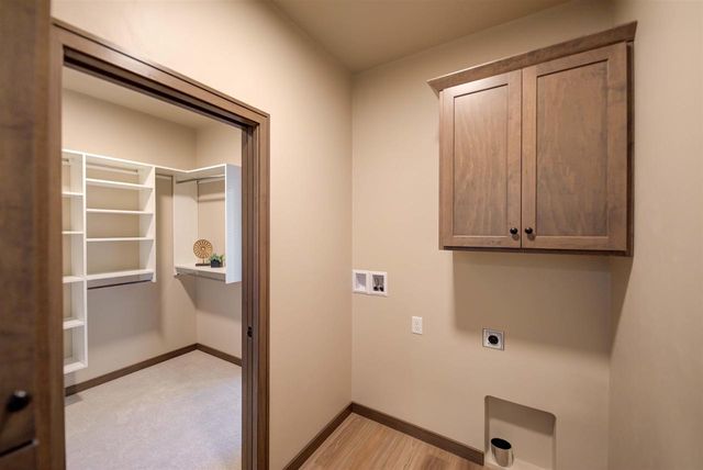 5304 FENCELINE LANE, Omro, WI 54963