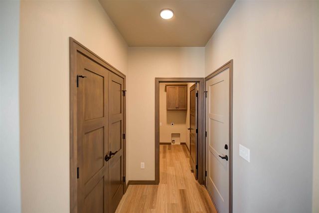 5304 FENCELINE LANE, Omro, WI 54963