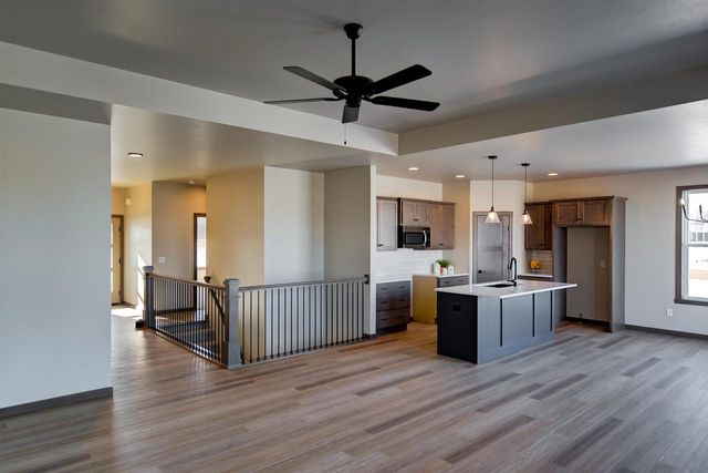 5304 FENCELINE LANE, Omro, WI 54963