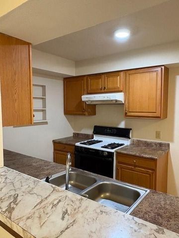 1202 Kathy Street, Pasadena, TX 77504