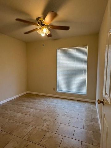 1202 Kathy Street, Pasadena, TX 77504