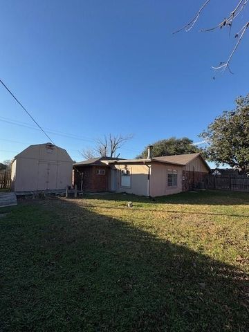 1202 Kathy Street, Pasadena, TX 77504