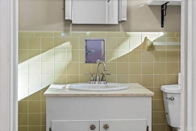 12573 Samples Road, Alexander, AR 72002