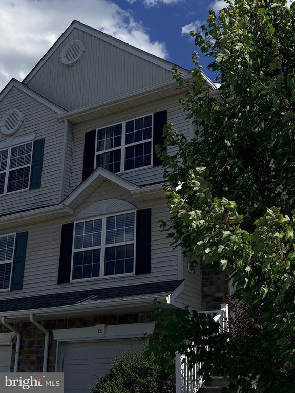 323 GLENN ROSE CIR, King Of Prussia, PA 19406