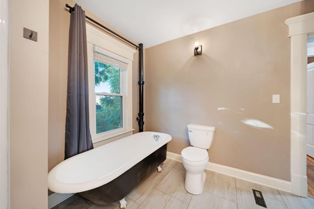 1612 Aberdeen Avenue, Columbus, OH 43211