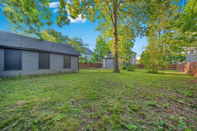 1612 Aberdeen Avenue, Columbus, OH 43211