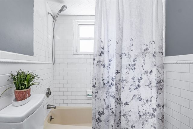 678 Massachusetts Ave, North Andover, MA 01845