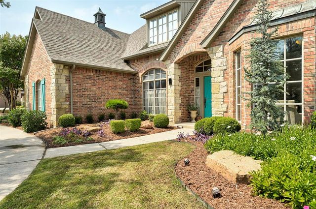 12701 Downsview Lane, Oklahoma City, OK 73142