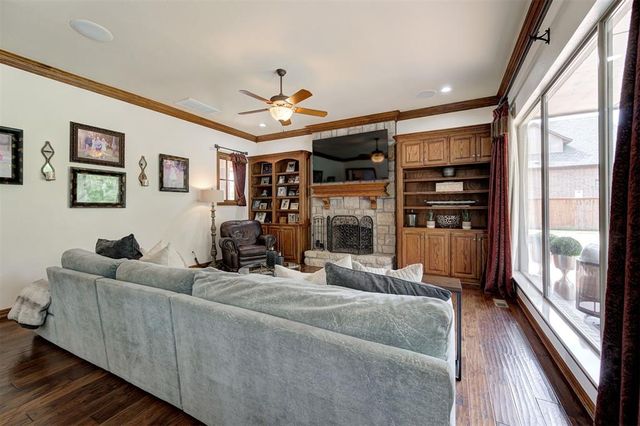 12701 Downsview Lane, Oklahoma City, OK 73142