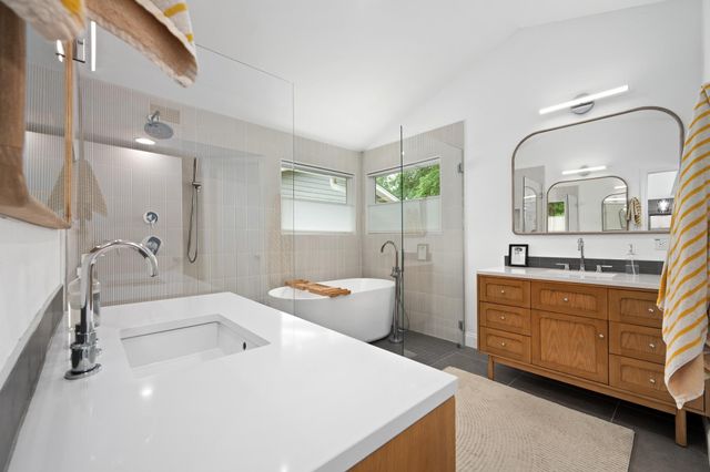 1713 Madison Ave, Austin, TX 78757