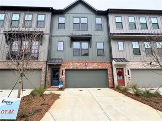 615 Firefly Circle 37, Alpharetta, GA 30009