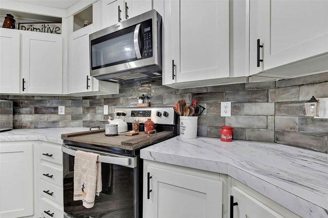 7439 W NADEL DRIVE, Crystal River, FL 34428