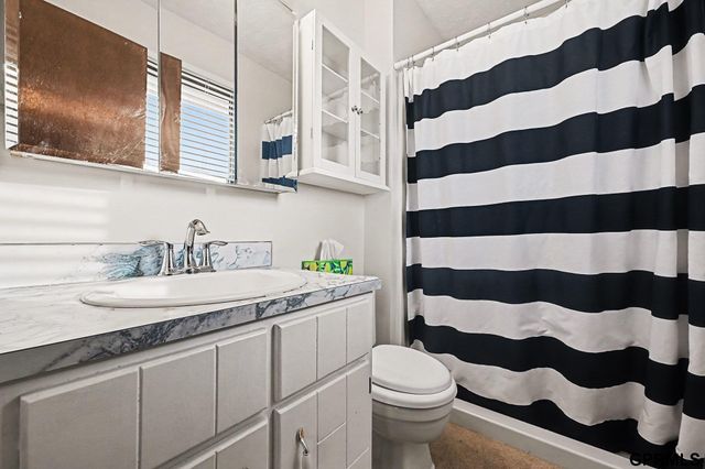 15243 Madison Street, Omaha, NE 68137