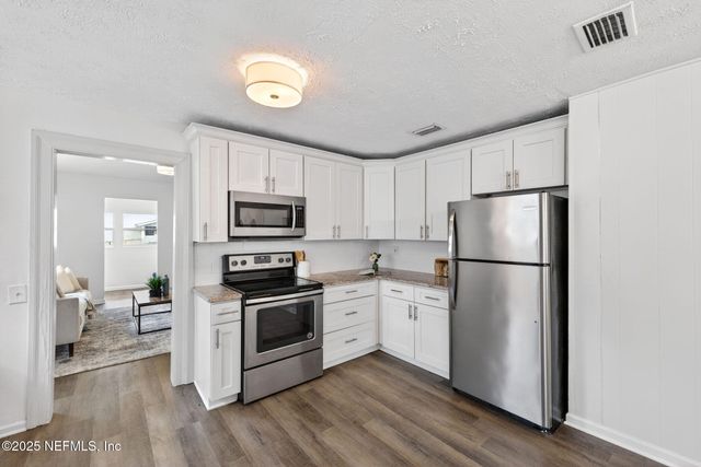 3318 COLLEGE Street, Jacksonville, FL 32205