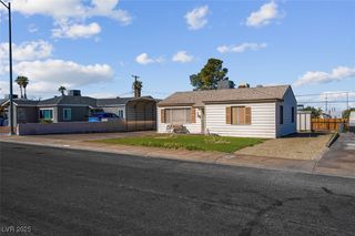32 Mallory Street, Henderson, NV 89015