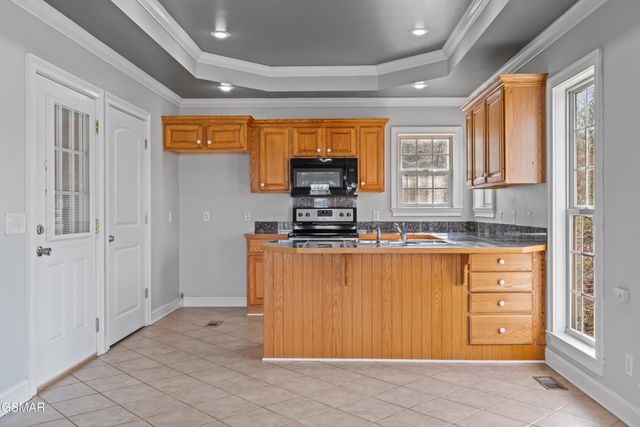 4224 S Boogertown Road, Sevierville, TN 37876