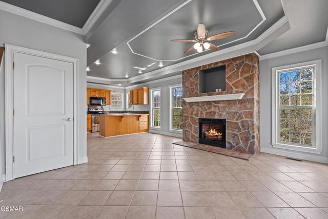 4224 S Boogertown Road, Sevierville, TN 37876