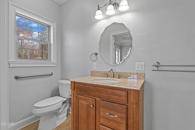 4224 S Boogertown Road, Sevierville, TN 37876